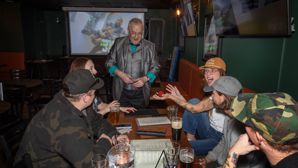 Restaurant and pub magician in Vancouver BC